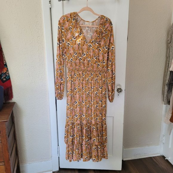 Universal Thread Boho Ruffled Dress - Picture 2 of 8